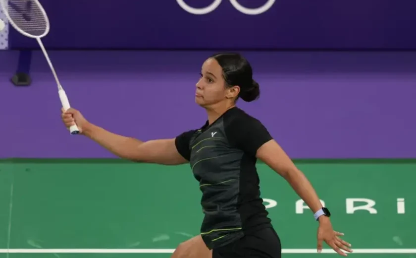 Semelhança com Rayssa Leal, intercâmbio na China e mais: conheça Juliana Viana, brasileira que fez história no badminton