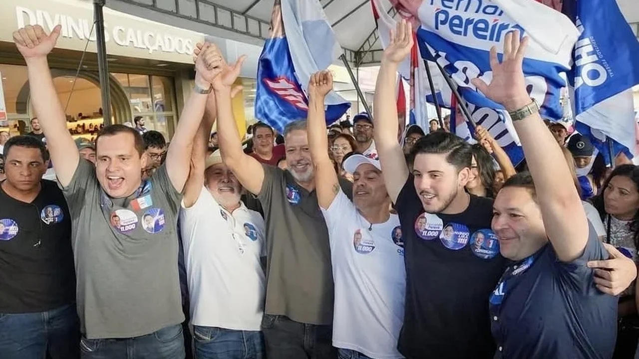 Arthur Lira acelera campanha para o Senado com grandes atos de apoio popular nos municípios de Campo Alegre e São Sebastião