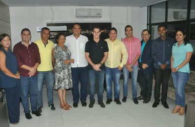 Olavo Neto empossa oficialmente novo secretariado de Murici
