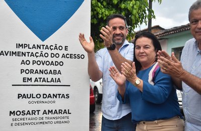 Paulo Dantas inaugura 1,5 km de pavimentação no povoado Porangaba, em Atalaia