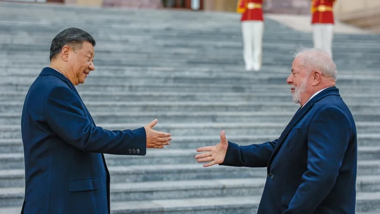 Lula e Xi Jinping discutem acordo do Mercosul com a China