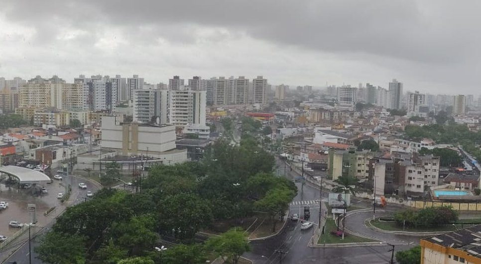 chuva em Aracaju