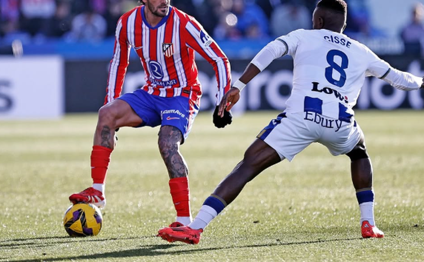 Após 15 vitórias seguidas, Atlético de Madri perde do Leganés e pode deixar topo do Espanhol