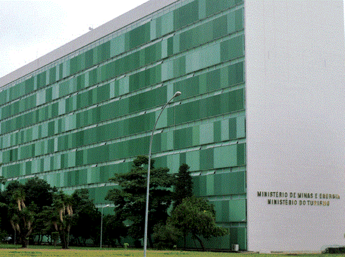 Economista gaúcho Alessandro Teixeira é o novo ministro do Turismo