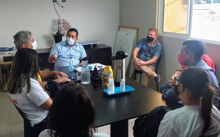 Em Arapiraca Severino Pessoa recebe agentes de saúde e de endemias e garante votar a favor da PEC 22/2011