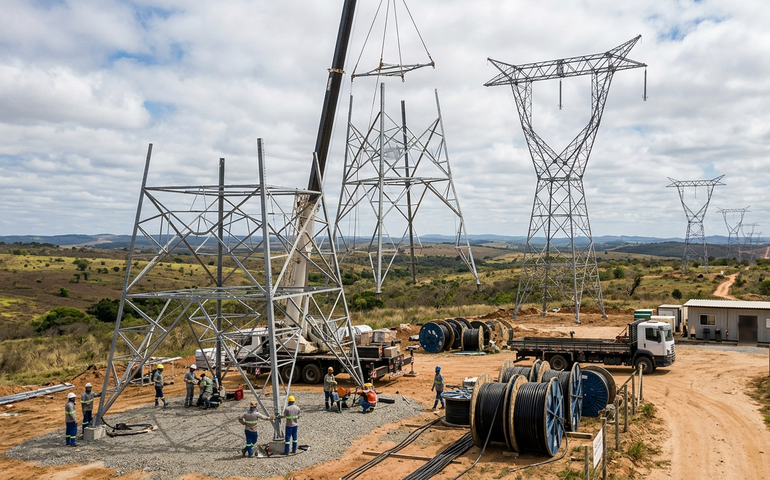 Axia Energia prevê investimentos de R$ 12 bi a R$ 14 bi em 2026 e 2027