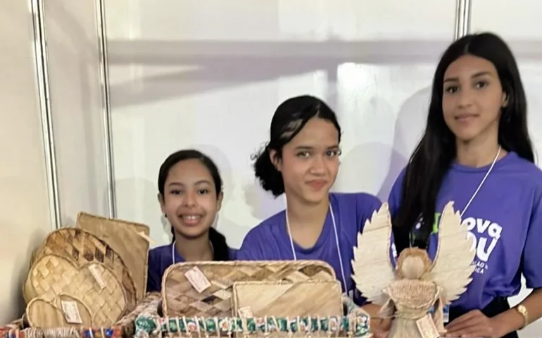 Escola da zona rural de Branquinha é a única de Alagoas a se destacar nacionalmente com oficinas da fibra de bananeira