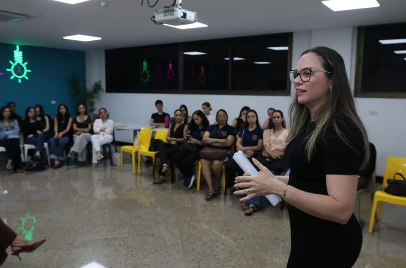Cesmac do Agreste fortalece debate sobre cuidado humanizado à pessoa idosa