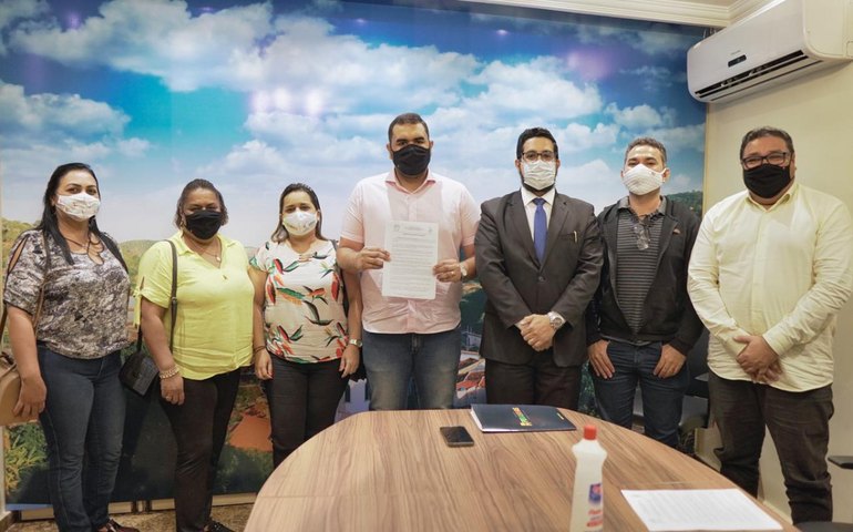 Prefeito de Piranhas encaminha à Câmara de Vereadores Projeto de Lei de rateio dos precatórios do Fundef