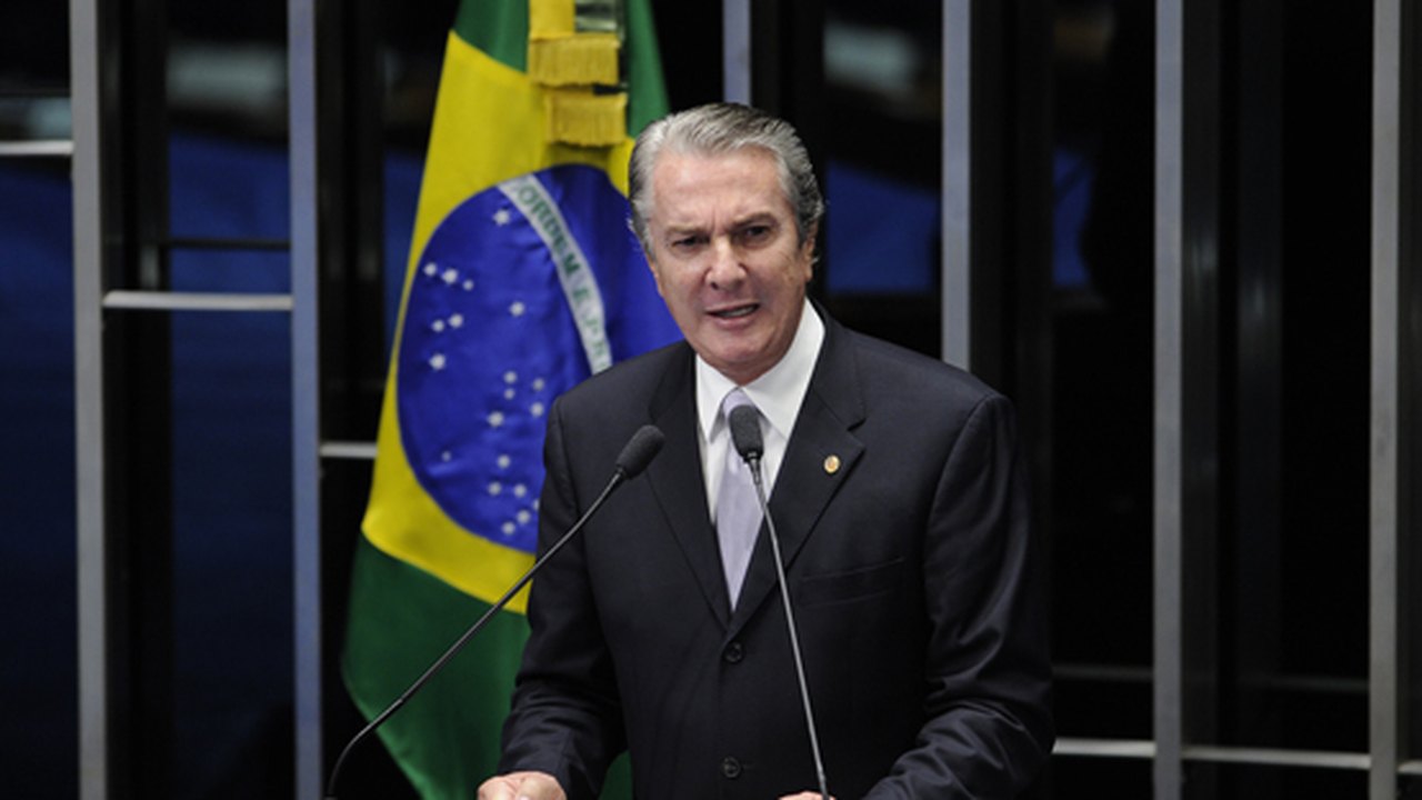 Collor é destacado como o responsável pelo inicio da reforma do Estado