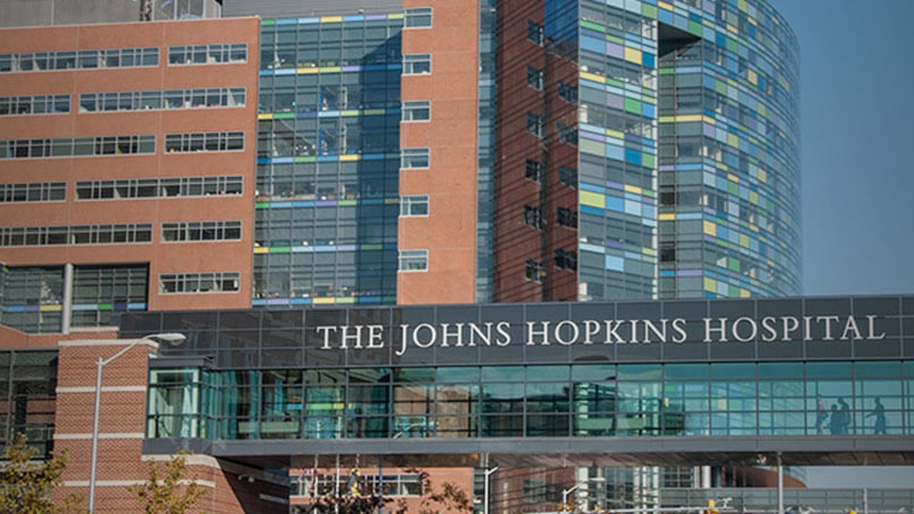 EUA chegam a 3 milhões de casos de covid-19, diz Johns Hopkins