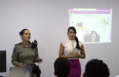 SSP capacita teleatendentes do 190 para assistência humanizada a mulheres vítimas de violência