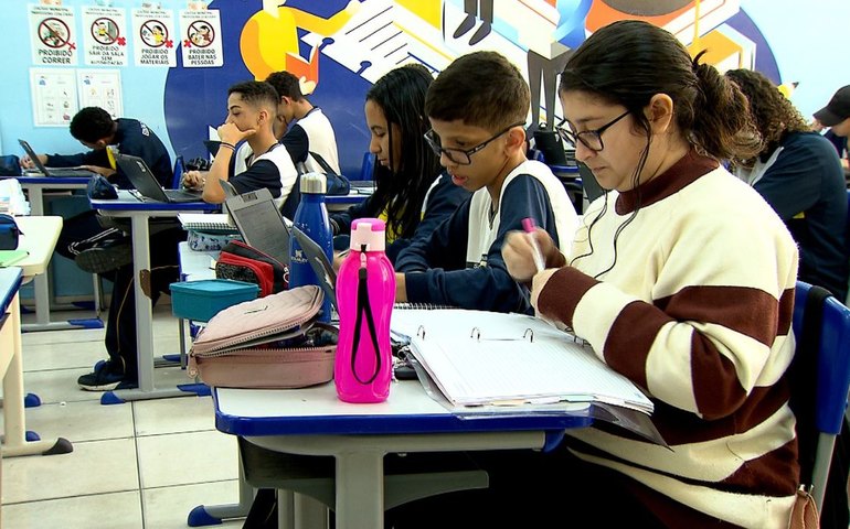 Caminhos da Reportagem aborda educação para pessoas com deficiência