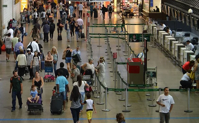 Morte de empresário delator do PCC no Aeroporto de Guarulhos: Polícia apreende fuzis e pistola