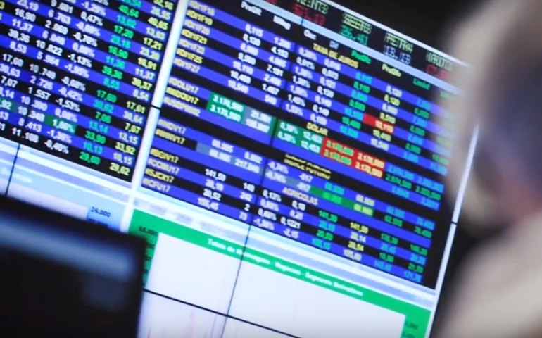 Investidor estrangeiro retira R$ 485,307 milhões da B3 no dia 17