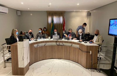  Davi Maia trata sobre transtornos causados por obras da  Casal, Sanama e Sanema, em Maceió