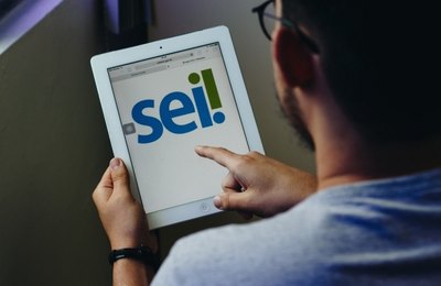 Estado inicia a implantação do Sistema Eletrônico de Informações