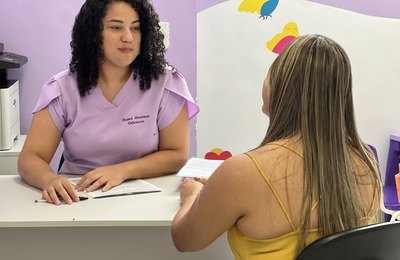 Sesau assegura assistência médica e psicológica para comunidade LGBTQIAPN+