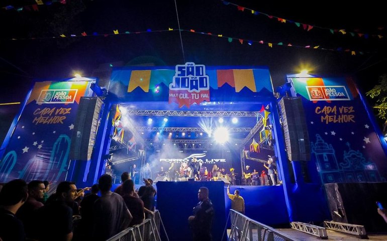 Parque Solon Lucena, em João Pessoa, abre as portas para o forró