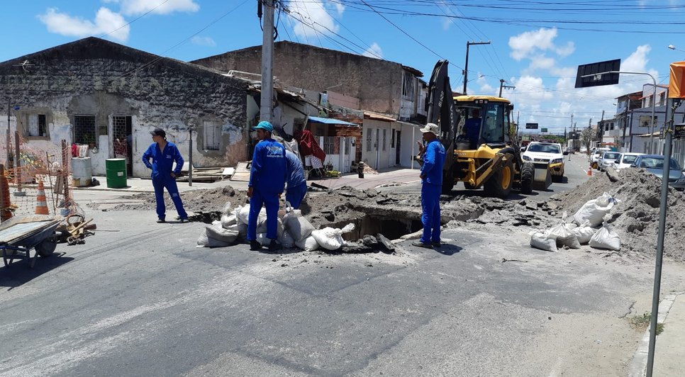 Avenida da Zona Norte de Aracaju está parcialmente interditada / Foto: Foto: SMTT/Divulgação
