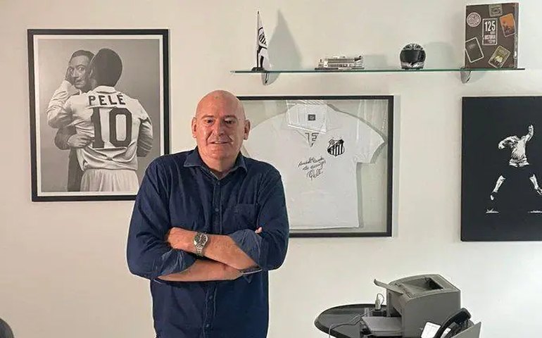 Presidente do Santos vai ao CT cobrar reação do time após goleada no clássico