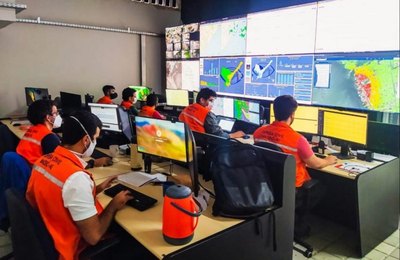 Defesa Civil alerta sobre chuvas no final de semana