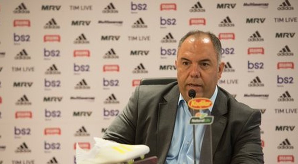 marcos-braz-do-flamengo-perde-seis-ligacoes-de-jorge-jesus-por-estar-no-cinema-12042023142657717