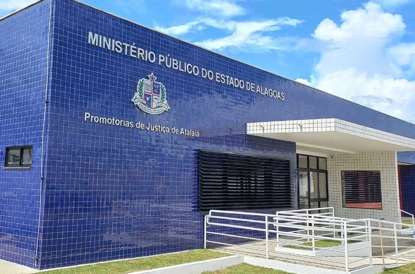 Em ação, MP pede a exoneração de cargos comissionados pela Câmara de Atalaia