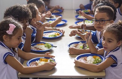 Com atraso, União repassa última parcela no Pnae