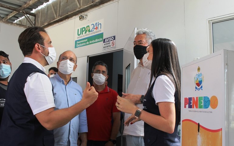 Prefeito Ronaldo Lopes recebe deputado federal Paulão em Penedo
