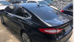 Denarc apreende carro de luxo