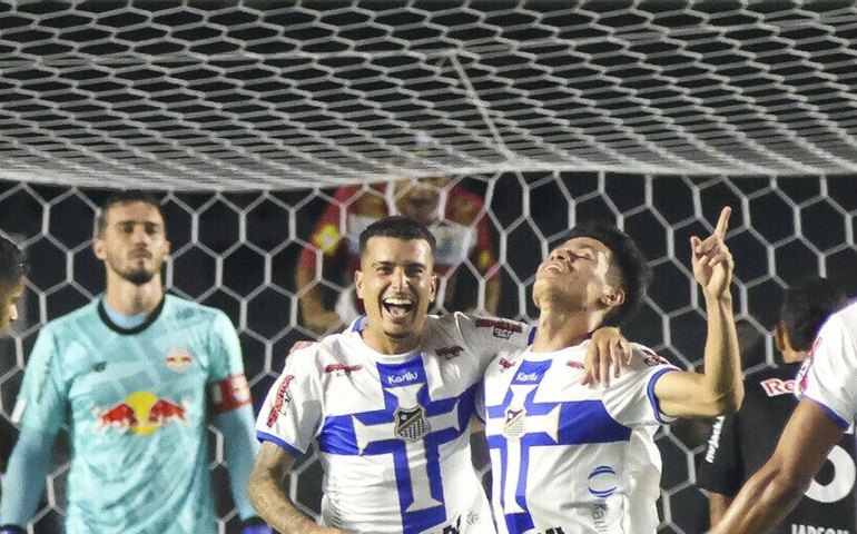 Água Santa se classifica pela primeira vez à final