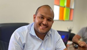 Prefeito de Matriz do Camaragibe divulga evento gospel