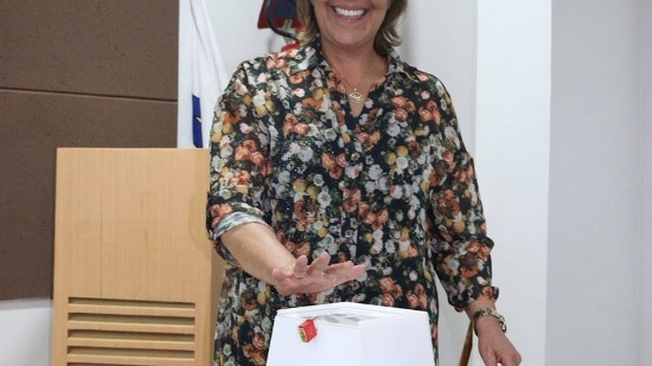 Célia destaca união dos prefeitos na AMA