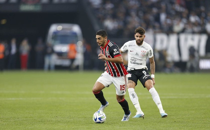 Copa do Brasil: Corinthians bate São Paulo no jogo de ida da semifinal