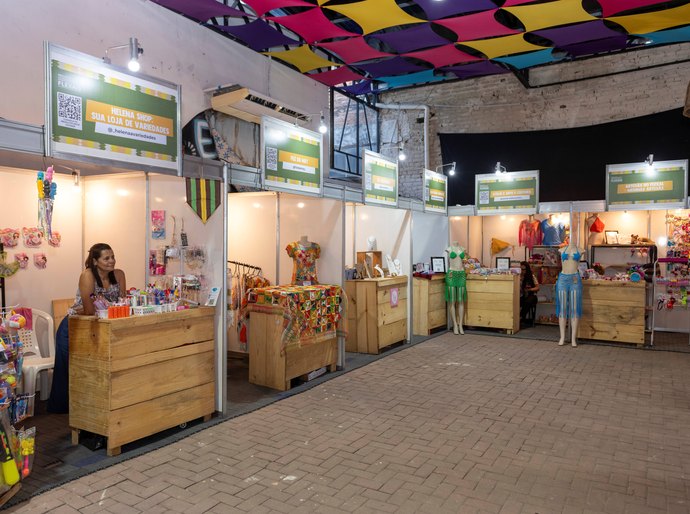 Empreendedores do Flexal participam da feira internacional Feirarte