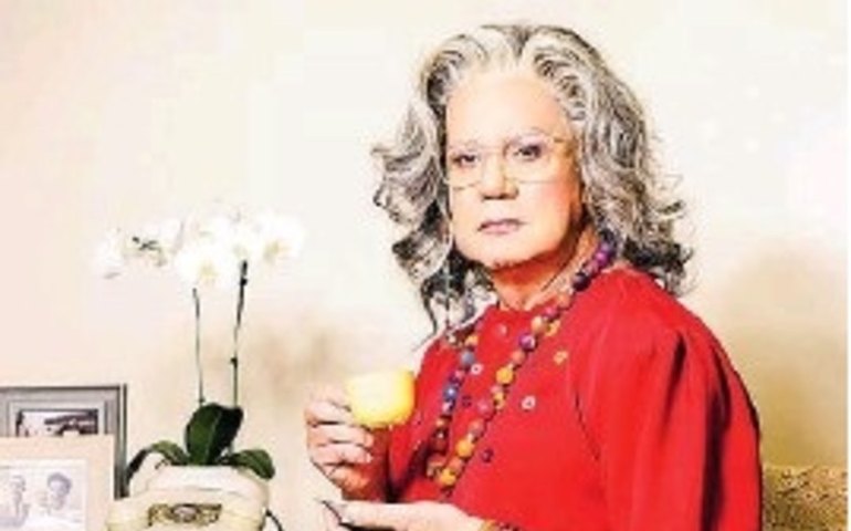 No palco, o desafio de uma &#8216;vovozinha&#8217; incomum