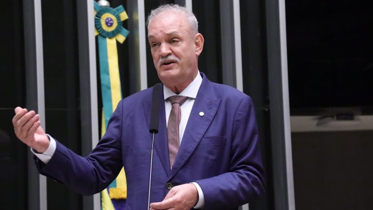 Comissão aprova diretrizes para ampliar acesso à psicoterapia para populações vulneráveis