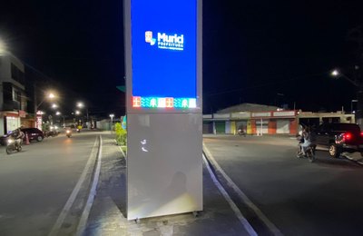 Prefeitura de Murici instala totens de LED para ampliar divulgação de ações e serviços públicos