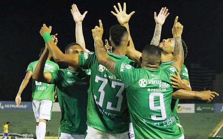 Guarani inicia preparação de ânimo renovado para enfrentar o Vasco no Rio