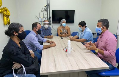 Vereadores fazem fiscalização da UPA Trapiche devido à suspensão dos atendimentos