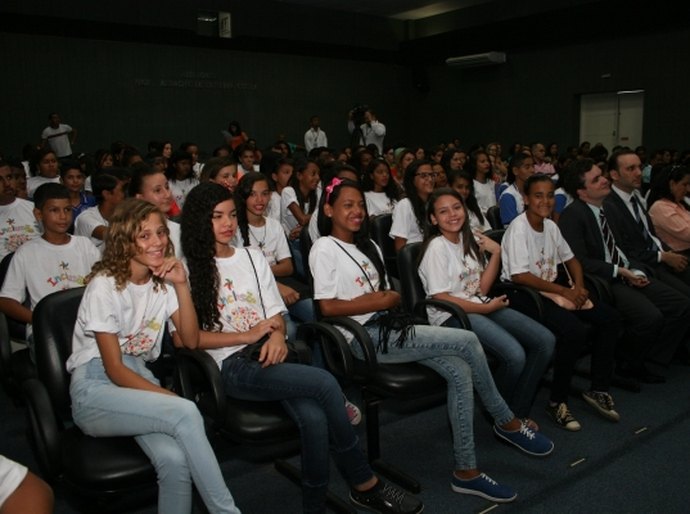 Escolas comunitárias recebem ações de Educação, Cidadania e Justiça