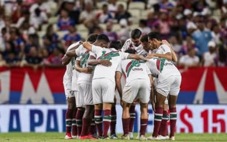 Fluminense peca por 'desatenção' e perde para o Fortaleza na estréia do Brasileirão