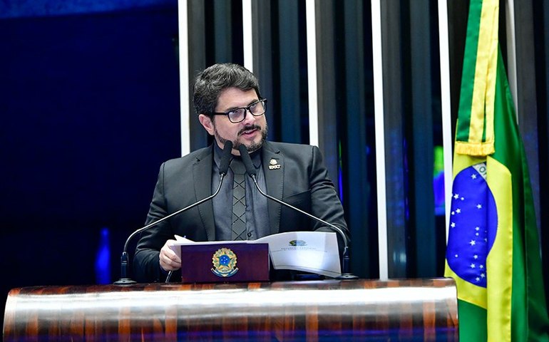 Marcos do Val presta novo depoimento à PF sobre suposto plano de golpe de Estado