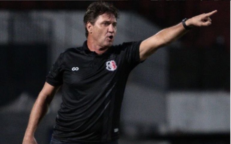 Após permanência no Paulistão, técnico da Ponte Preta mira vaga: 'Será muito importante'