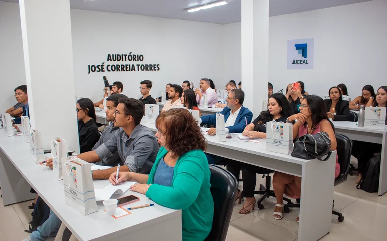 Juceal inicia inscrições para evento sobre balanço patrimonial e livro contábil