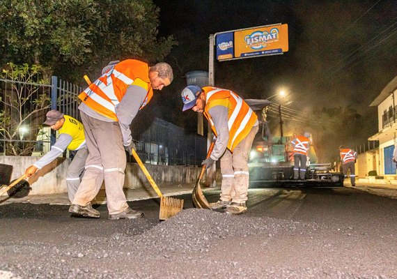 Asfalto novo: ruas e avenidas de Arapiraca recebem mais 5,5 km de recapeamento asfáltico