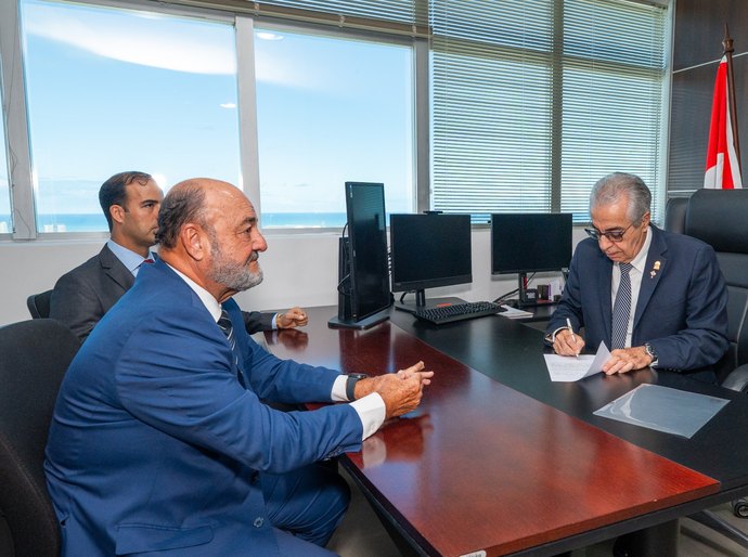 Juiz Antônio Emanuel Dória toma posse como desembargador eleitoral substituto do TRE/AL