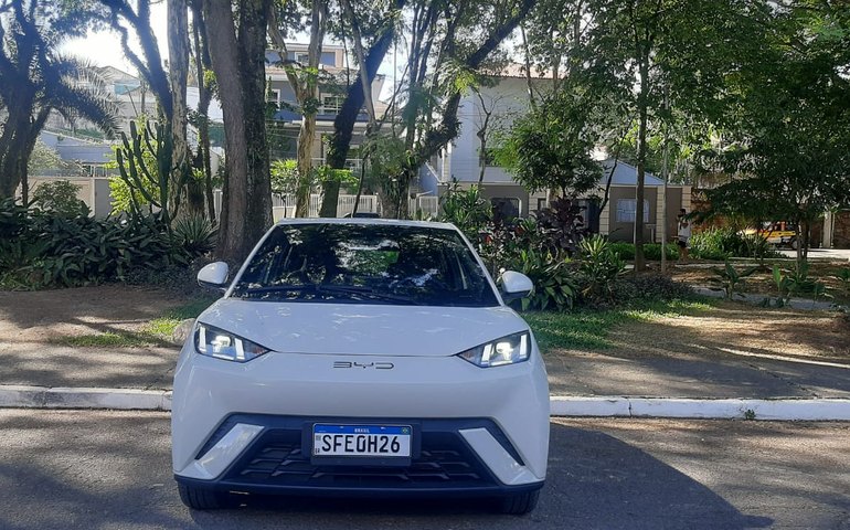 BYD amplia sua oferta de eletrificados no Brasil com o Dolphin Mini