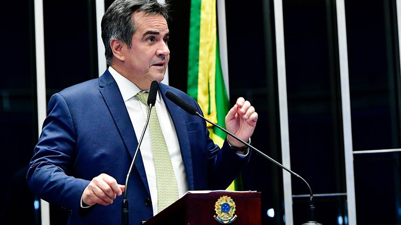 Por ordem do STF, avião de Ciro Nogueira avaliado em R$ 10 mi tem registro bloqueado pela Anac